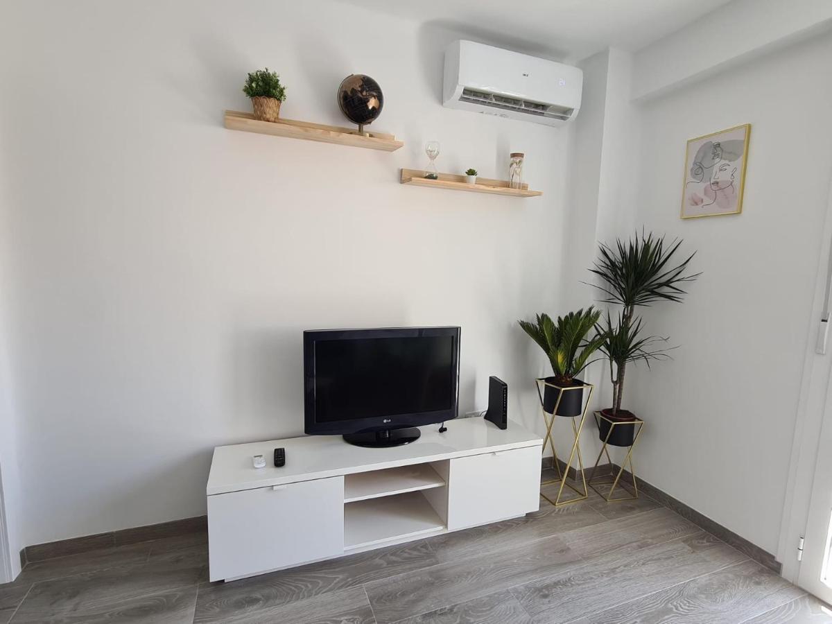 Apartament Colon Nerja Zewnętrze zdjęcie