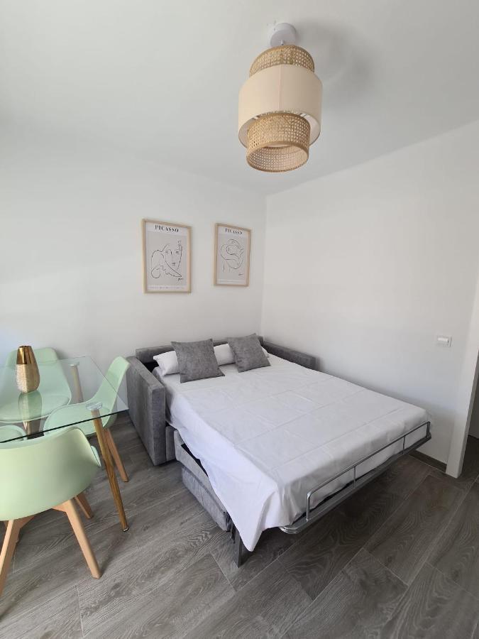 Apartament Colon Nerja Zewnętrze zdjęcie