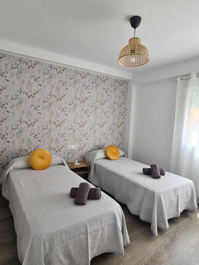 Apartament Colon Nerja Zewnętrze zdjęcie