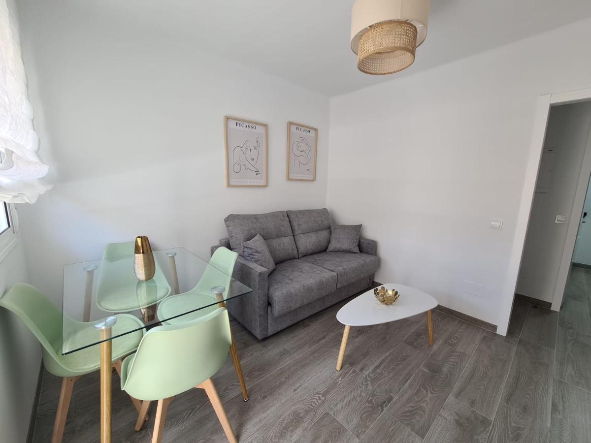 Apartament Colon Nerja Zewnętrze zdjęcie
