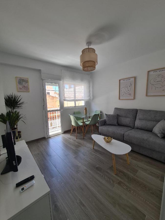 Apartament Colon Nerja Zewnętrze zdjęcie